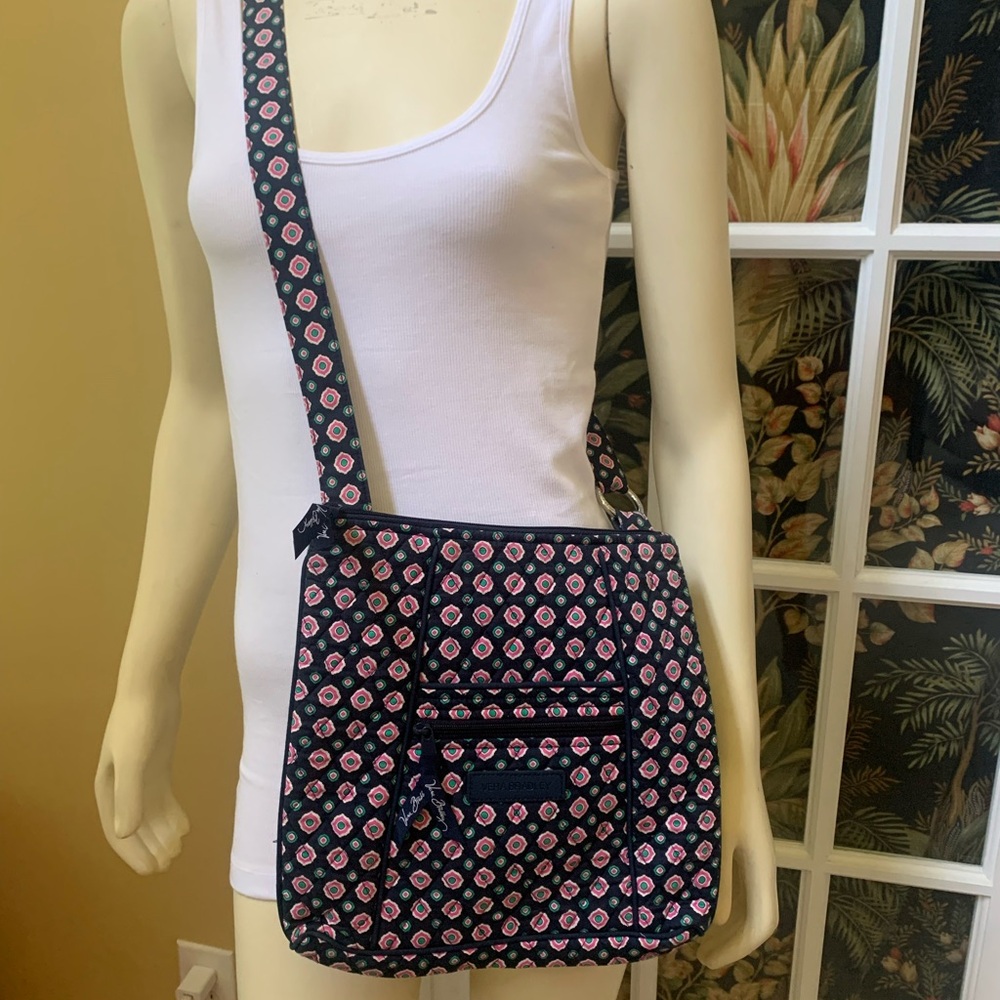 Vera Bradley Blue Pink Petal Pasley Hipster Quilted Crossbody Bag